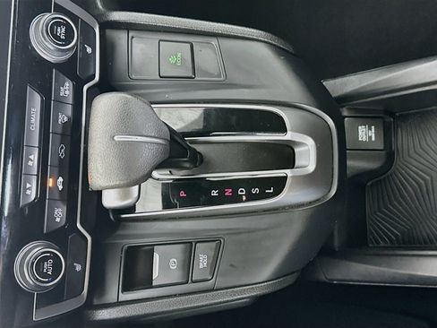 Used 2019 Honda CR-V EX image 24