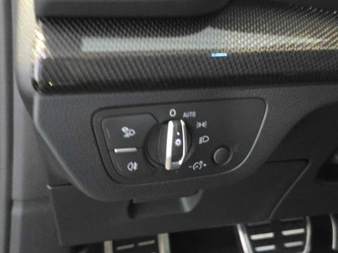 Used 2023 Audi SQ5 Premium Plus w/ Premium Plus Package AWD/4WD image 25