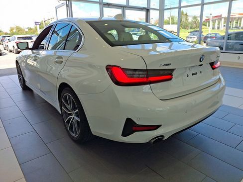 Used 2020 BMW 330i xDrive Sedan w/ Convenience Package image 4