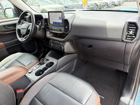 Used 2023 Ford Bronco Sport Outer Banks AWD/4WD image 31