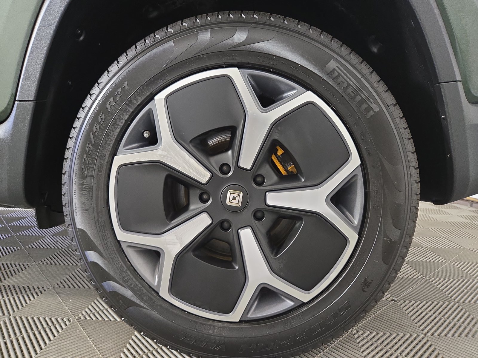 Used 2023 Rivian R1T Adventure Quad AWD/4WD image 10