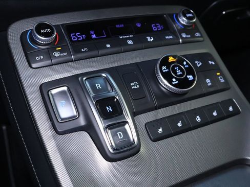 Used 2022 Hyundai Palisade Calligraphy image 36