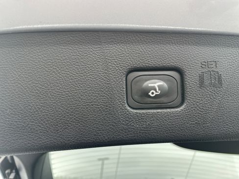 Used 2024 Ford Edge SEL w/ Convenience Package image 20