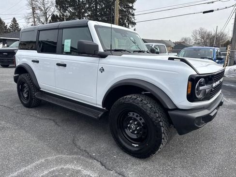 New 2026 Ford Bronco Outer Banks image 7