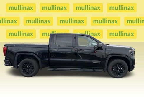 Used 2024 GMC Sierra 1500 Elevation AWD/4WD image 12