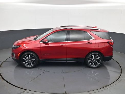 Used 2024 Chevrolet Equinox Premier AWD/4WD image 29