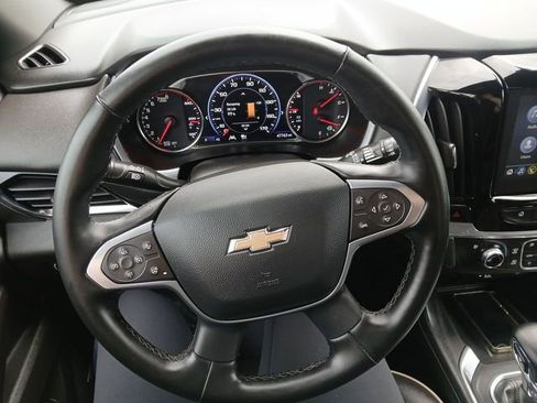 Used 2023 Chevrolet Traverse Premier AWD/4WD image 14