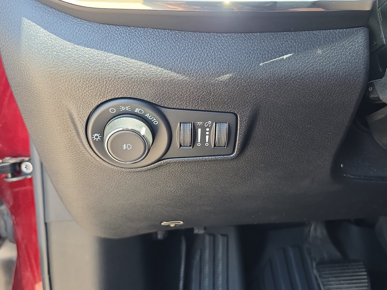 Used 2022 Jeep Compass Limited AWD/4WD image 22
