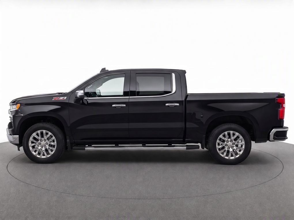 Used 2021 Chevrolet Silverado 1500 LTZ w/ Technology Package AWD/4WD image 8