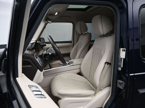 Used 2021 Mercedes-Benz G 550 image 25