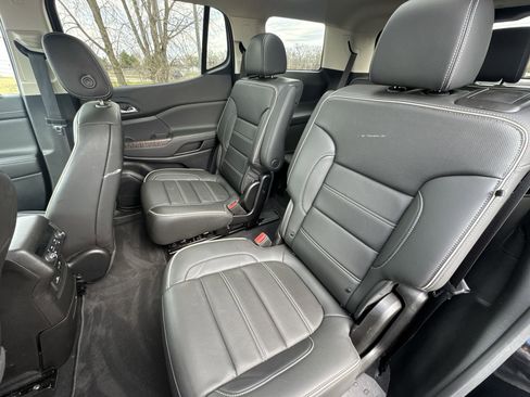 Certified 2023 GMC Acadia Denali w/ Denali Ultimate Package AWD/4WD image 23