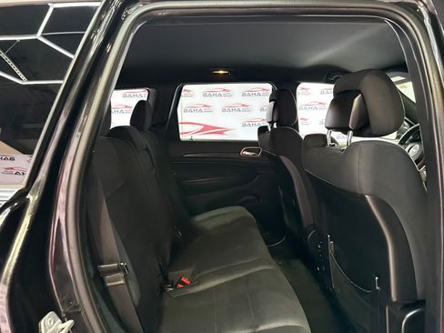 Used 2014 Jeep Grand Cherokee Laredo w/ 18" Wheel & 8.4" Radio Group AWD/4WD image 38