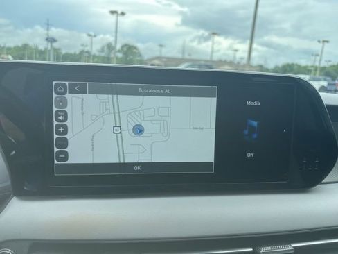 Used 2024 Hyundai Palisade SEL FWD image 12