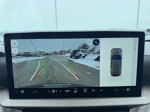 Certified 2025 Ford Explorer Active image 20