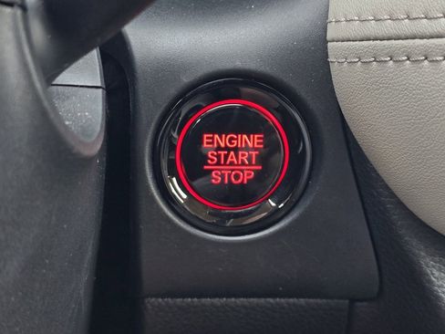 Certified 2024 Honda HR-V LX image 21