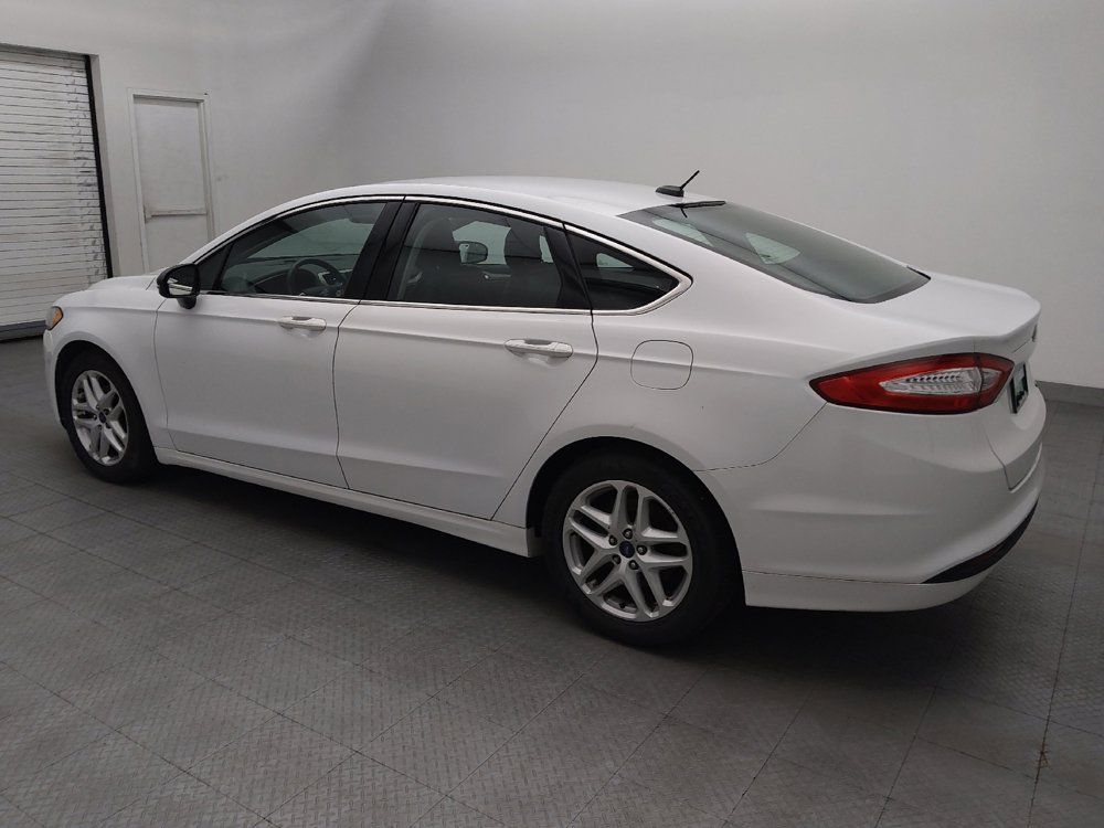 Used 2014 Ford Fusion SE w/ Equipment Group 202A FWD image 3