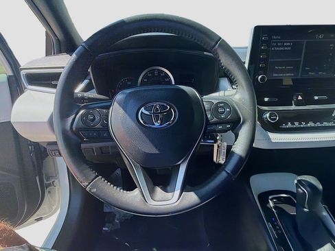 Used 2020 Toyota Corolla SE image 8