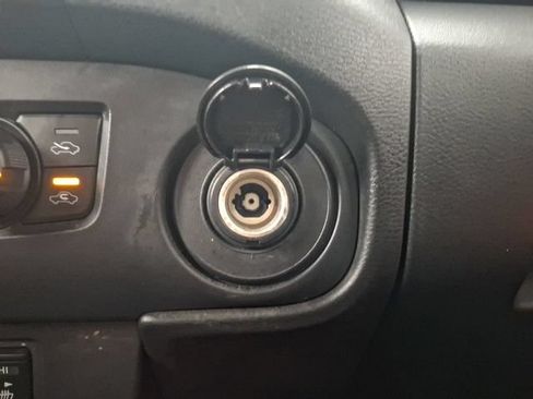 Used 2022 Nissan Frontier Pro-X RWD image 28