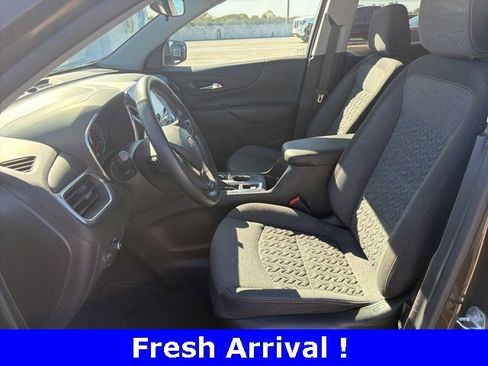 Used 2023 Chevrolet Equinox LT image 10