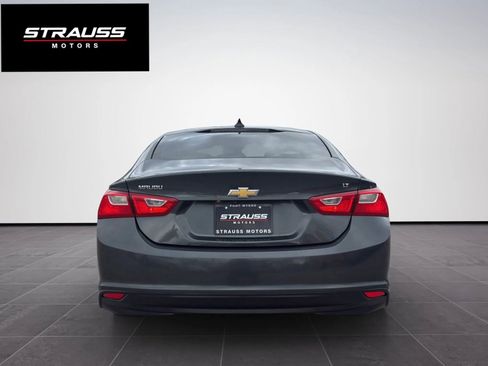 Used 2018 Chevrolet Malibu LT image 9