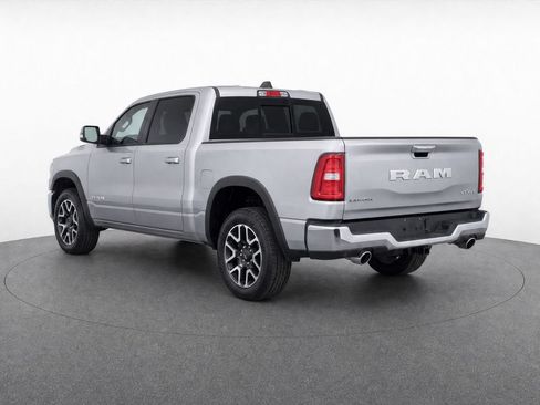 Used 2025 RAM 1500 Laramie AWD/4WD image 3