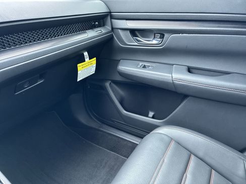 Certified 2025 Honda CR-V Sport-L image 33