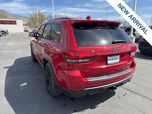 Used 2019 Jeep Grand Cherokee Trailhawk image 5