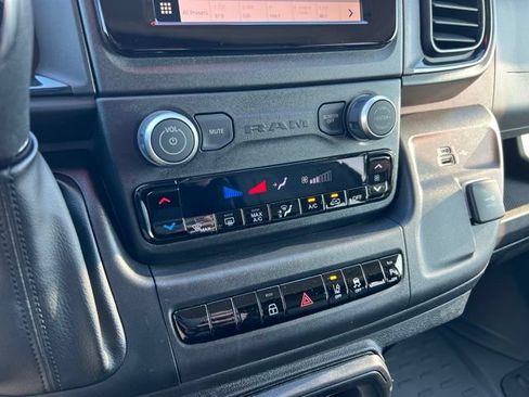 Used 2025 RAM ProMaster 3500 w/ Crew Van Package FWD image 11