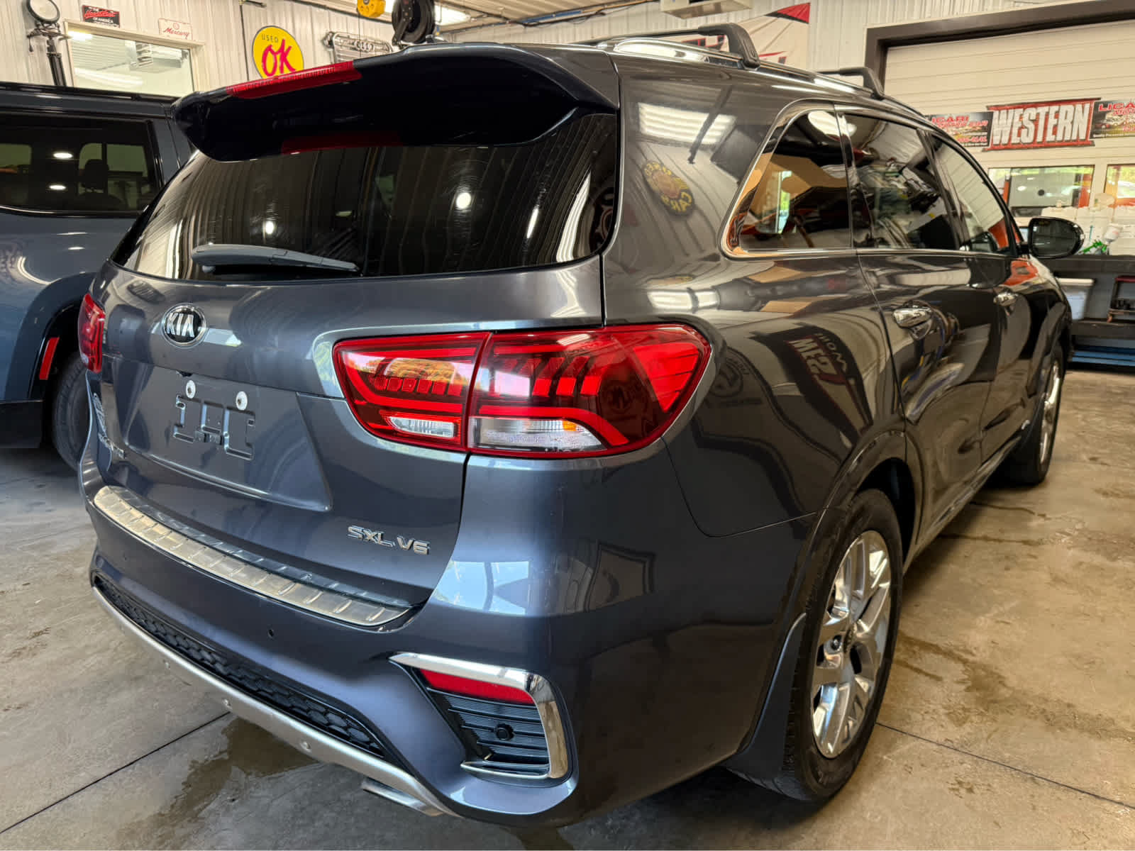 Used 2019 Kia Sorento SX AWD/4WD image 4
