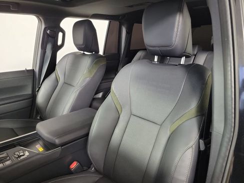 Used 2024 Lexus GX 550 AWD/4WD image 20