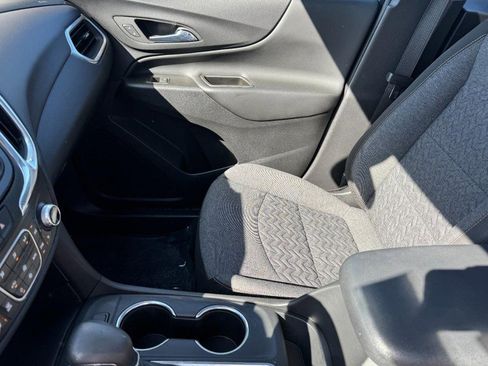 Used 2023 Chevrolet Equinox LT FWD image 14
