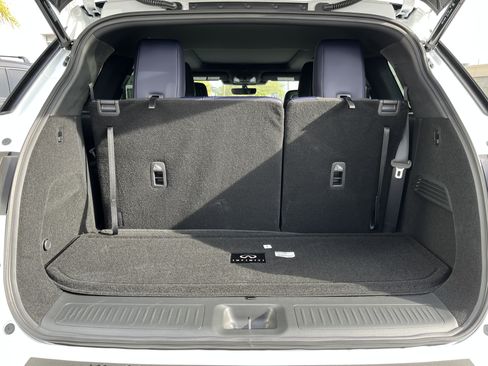 Certified 2026 INFINITI QX60 Sport w/ Dark Cargo Package AWD/4WD image 19