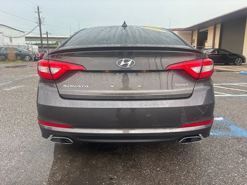Used 2017 Hyundai Sonata Sport w/ Value Edition Package 02 FWD image 4