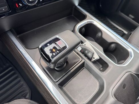 Certified 2023 Chevrolet Silverado 1500 LT AWD/4WD image 25