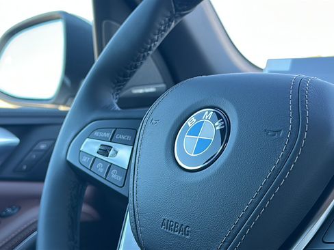 New 2026 BMW X5 xDrive40i w/ Climate Comfort Package image 20