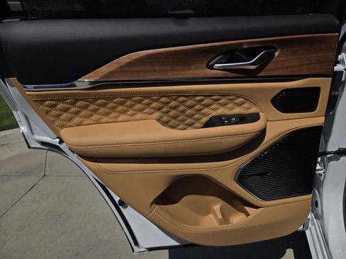 New 2026 Jeep Grand Cherokee Summit AWD/4WD image 14