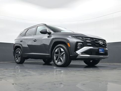 Certified 2025 Hyundai Tucson SEL image 23