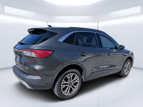 Used 2020 Ford Escape SEL image 3