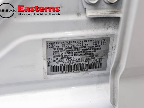 Used 2024 Nissan Sentra SR w/ SR Premium Package FWD image 36