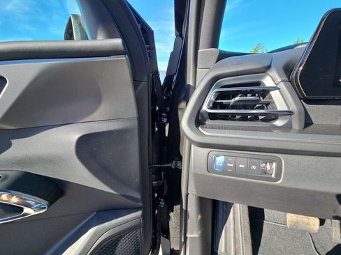 New 2026 Chevrolet Traverse LT w/ Midnight/Sport Edition image 54