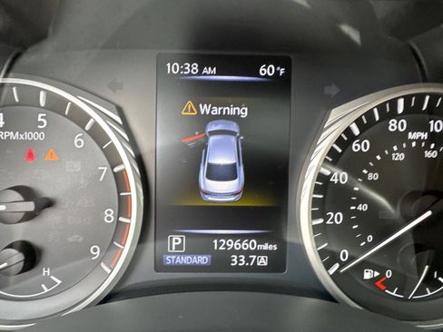 Used 2018 INFINITI Q50 Sport image 10