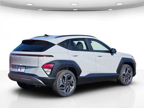 New 2026 Hyundai Kona SEL Premium image 8
