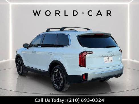 Used 2024 Kia Telluride S w/ S Sunroof Package image 5