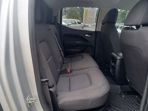 Used 2020 Chevrolet Colorado LT image 16