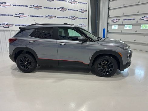 Used 2022 Chevrolet TrailBlazer LT FWD image 7