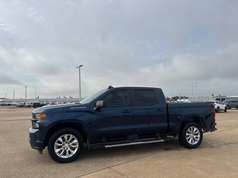 Used 2022 Chevrolet Silverado 1500 Custom RWD image 12