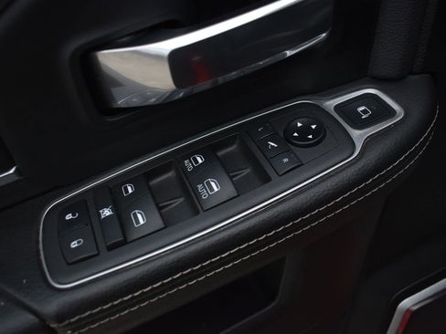 Used 2021 RAM 2500 Laramie image 12