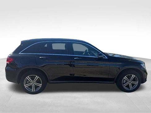Used 2021 Mercedes-Benz GLC 300 4MATIC w/ Premium Package image 2
