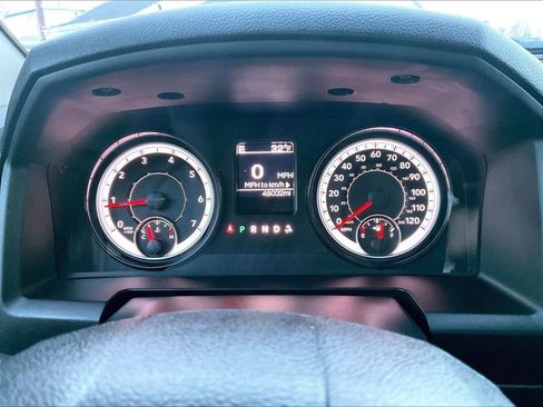 Used 2024 RAM 1500 Classic SLT image 14