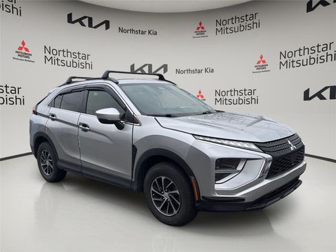 Used 2022 Mitsubishi Eclipse Cross ES AWD/4WD image 8